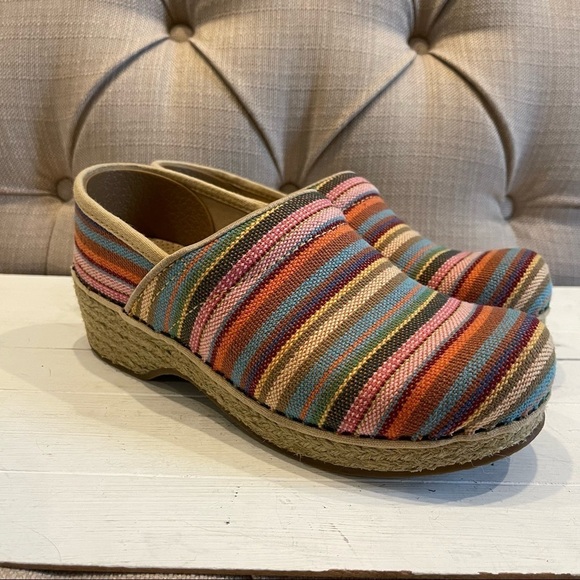 Dansko Vegan Striped Espadrille Clogs Sz 36 - Picture 4 of 8